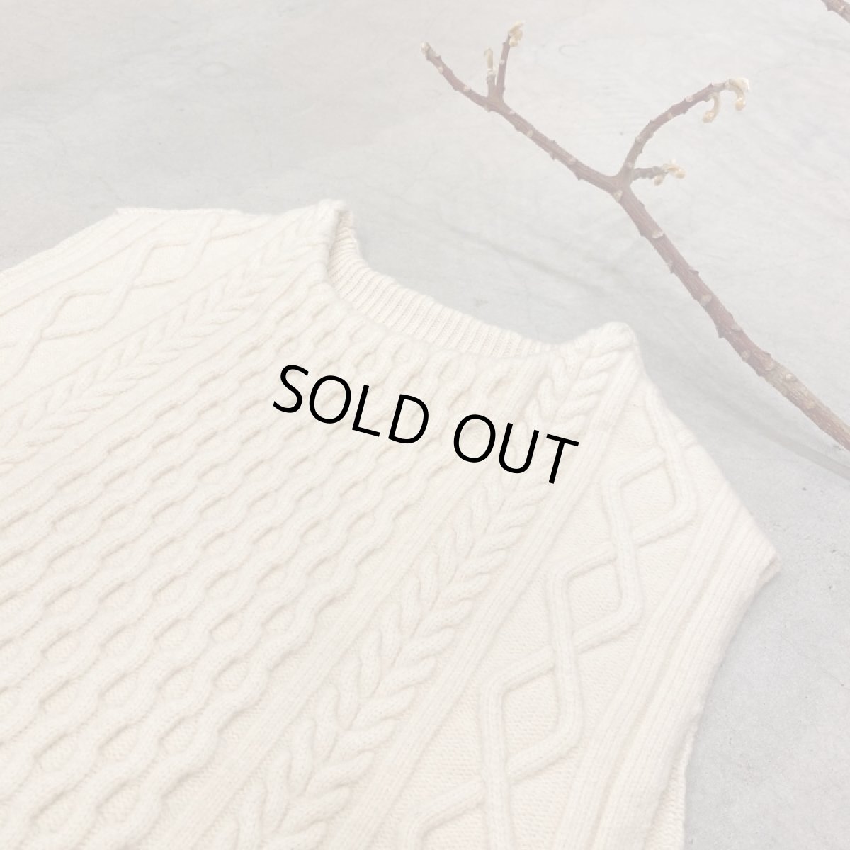 画像2: 【2色展開】-NECESSARY or UNNECESSARY- アランベスト (2)