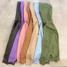 画像2: 【7色展開】-Good On-Pigment Dye  L/S RAGLAN PULLOVER HOOD SWEAT  (2)