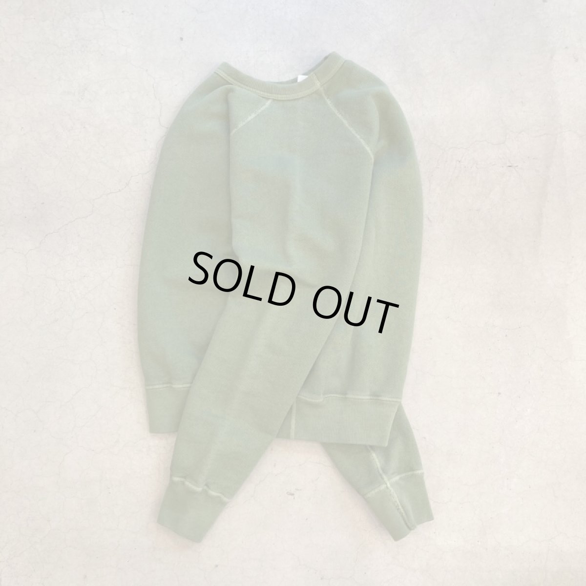 画像3: 【3色展開】-Good On-Pigment Dye  L/S RAGLAN SWEAT  (3)