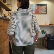 画像2: 【for-Lady's】MANON WIDE SLEEVE OPEN COLLAR SHIRT (2)