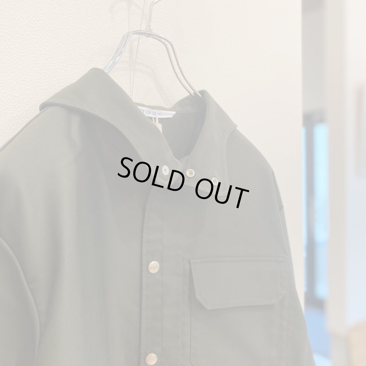 画像9: 【２色展開】-NECESSARY or UNNECESSARY- NECK TOP (9)