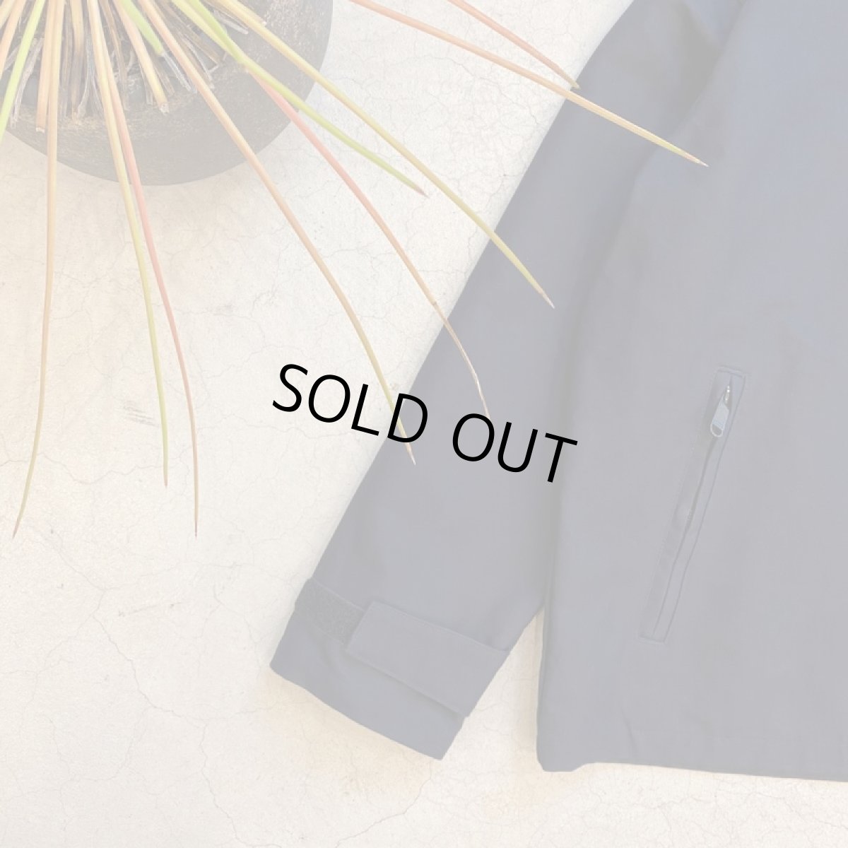 画像3: 【2色展開】-NECESSARY or UNNECESSARY- FLIGHT TOP (3)