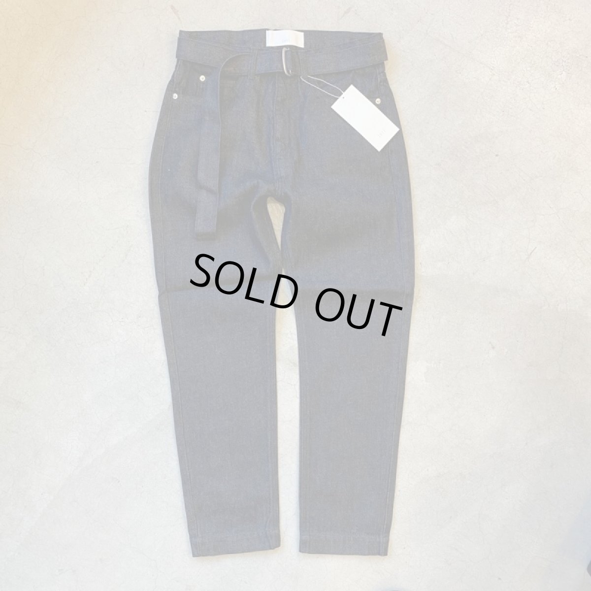 画像2: iori products  TAPERED JEANS (2)