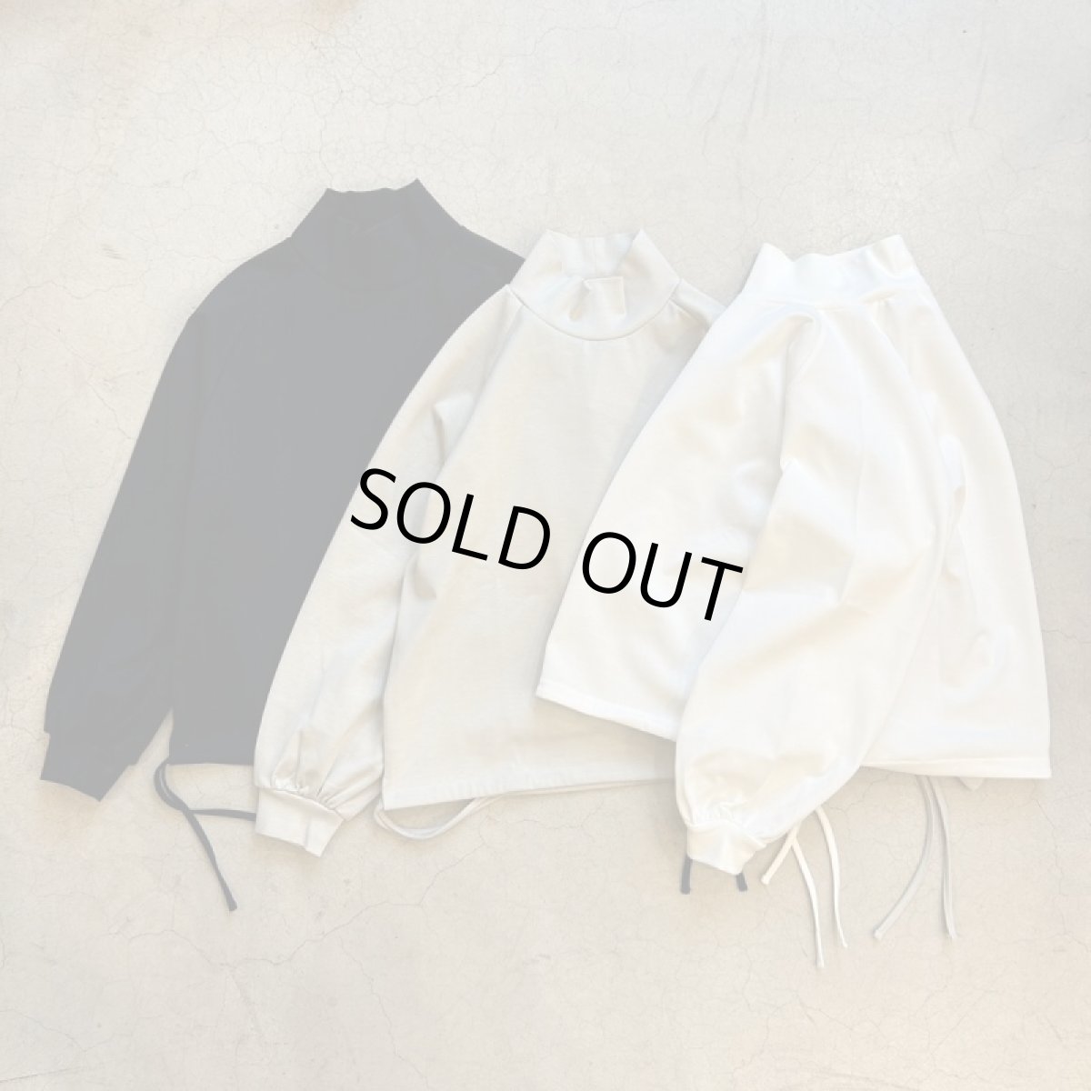 画像2: 【3色展開】euphoric' Drawstring Hem Pullover (2)