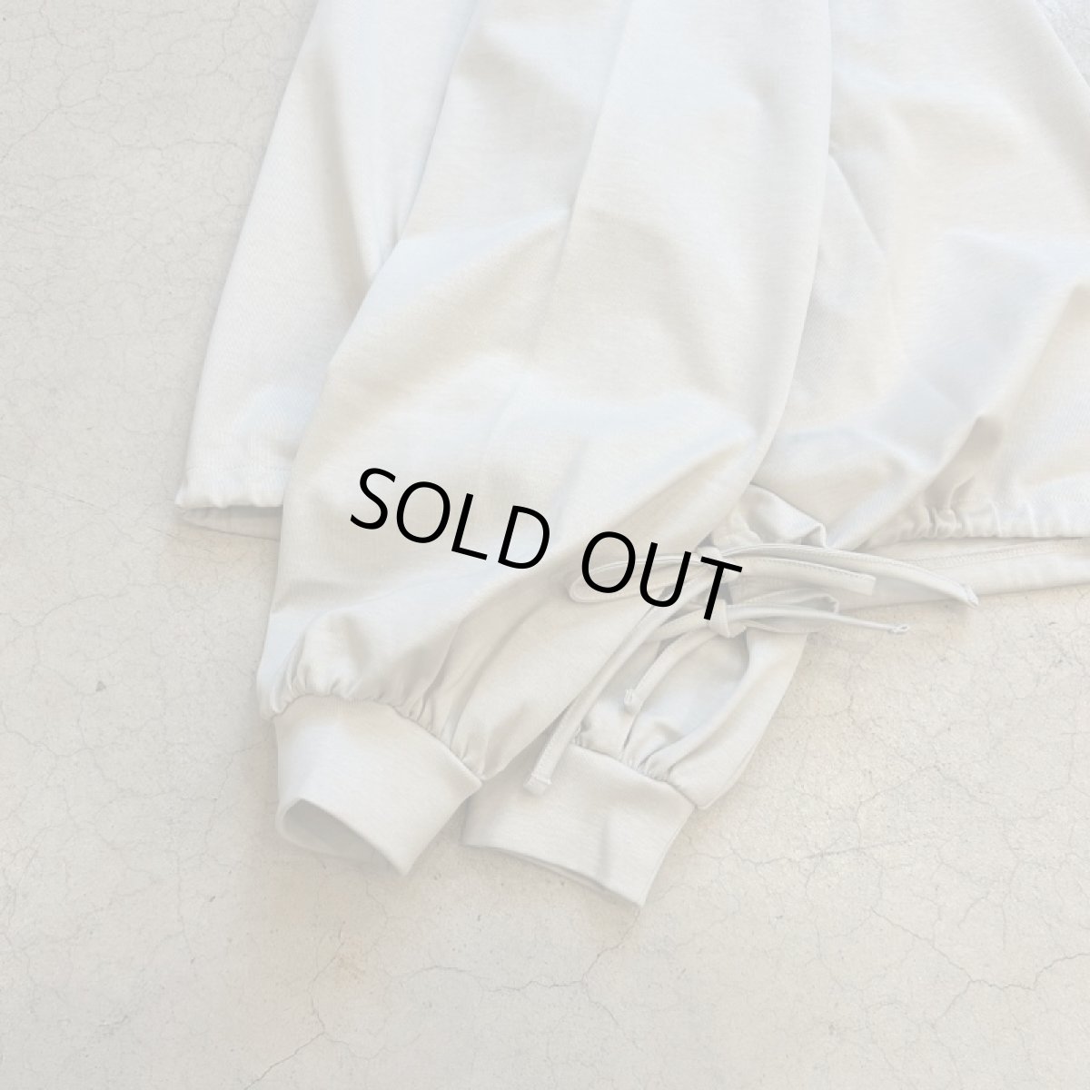 画像9: 【3色展開】euphoric' Drawstring Hem Pullover (9)