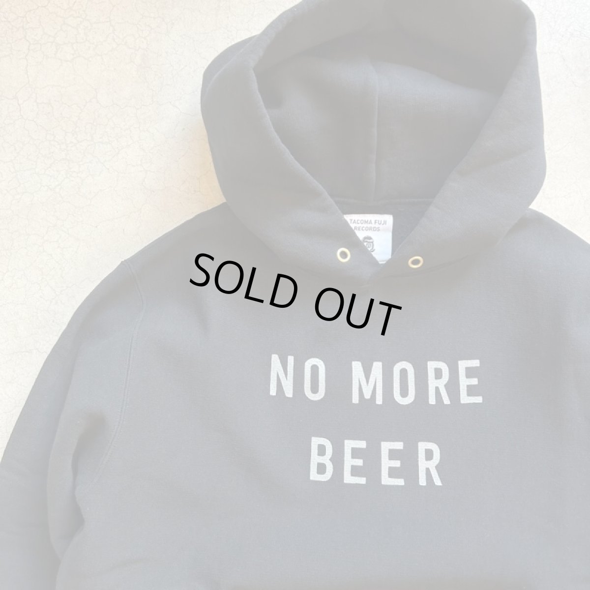 画像2: -TACOMA FUJI  RECORDS- NOMORE BEER HOODIE (2)