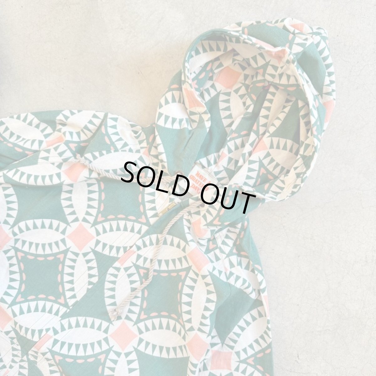 画像4: -HAVE A GRATEFUL DAY- BEACH HOODIE (4)