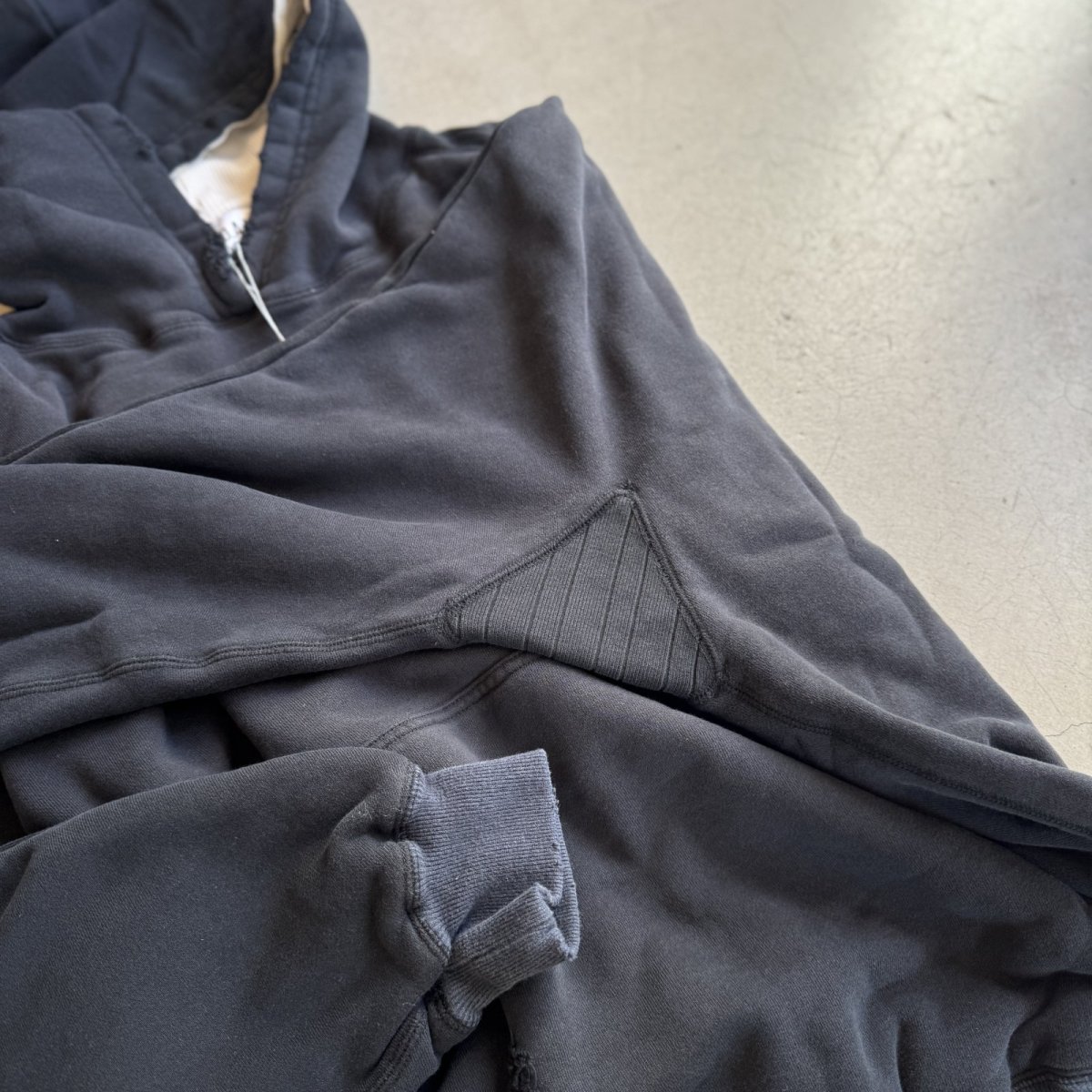 画像11: "A.D.A.N" D/S HOODED PF SWEAT SHIRT BLACK (11)