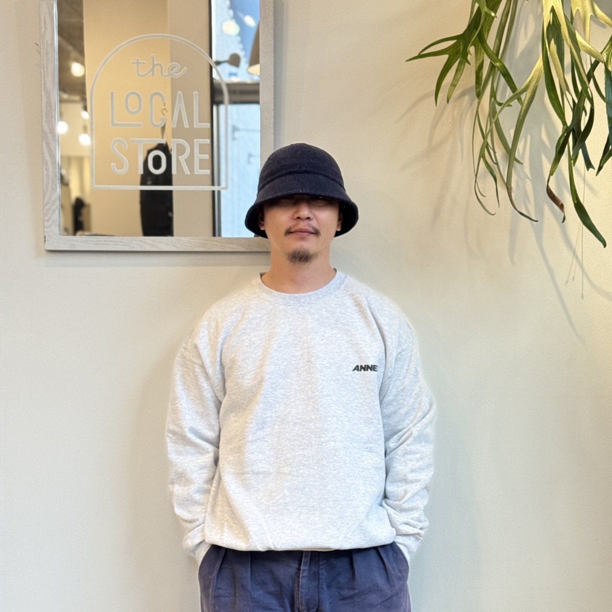 画像14: 【t.L.s Souvenir】the LOCAL STORE ANNEX Reflector LOGO CREW SWEAT (14)