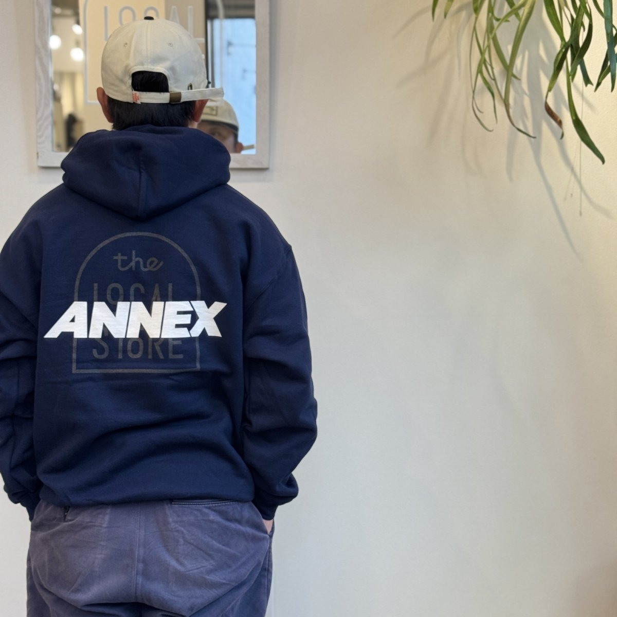 画像12: 【t.L.s Souvenir】the LOCAL STORE ANNEX Reflector LOGO CREW SWEAT PARKA (12)