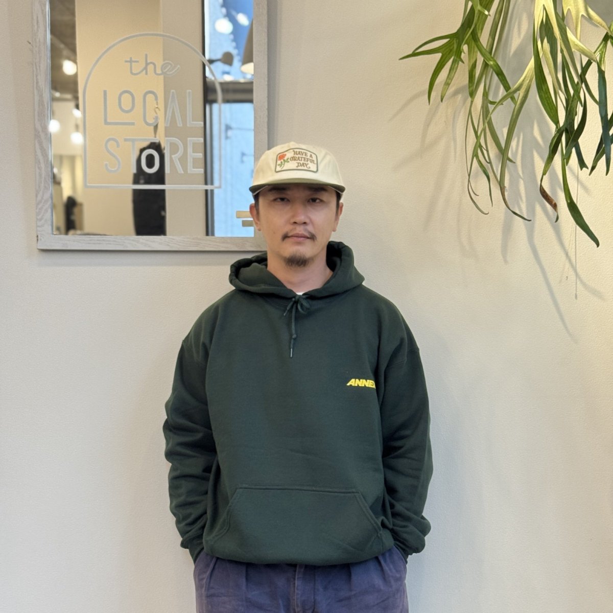 画像13: 【t.L.s Souvenir】the LOCAL STORE ANNEX Reflector LOGO CREW SWEAT PARKA (13)