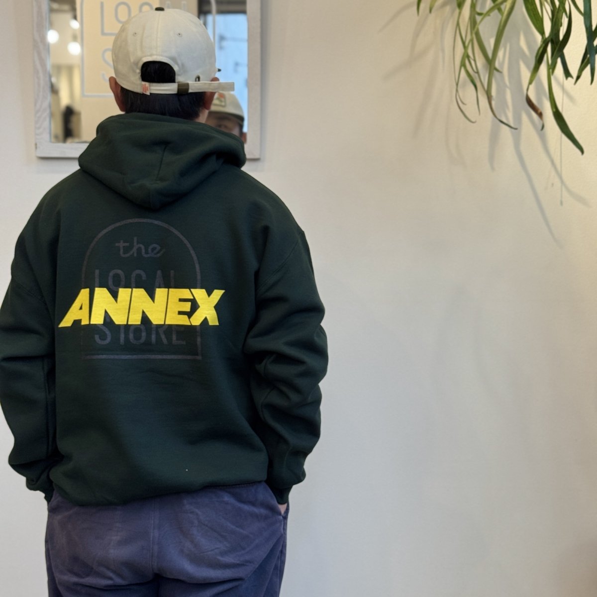 画像15: 【t.L.s Souvenir】the LOCAL STORE ANNEX Reflector LOGO CREW SWEAT PARKA (15)