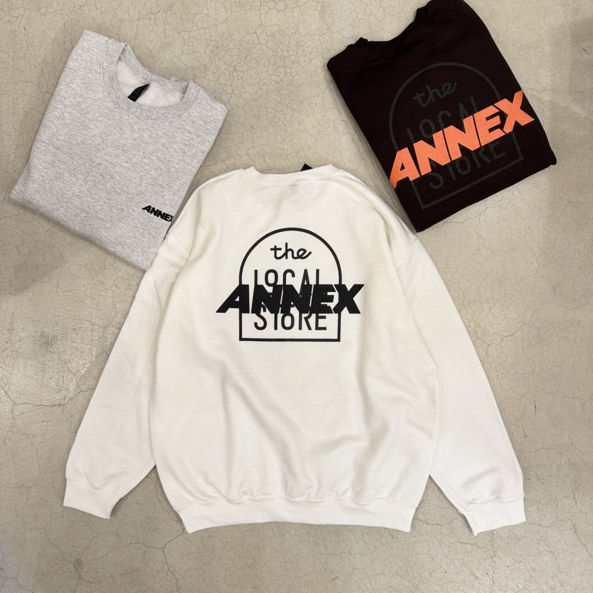画像1: 【t.L.s Souvenir】the LOCAL STORE ANNEX Reflector LOGO CREW SWEAT (1)