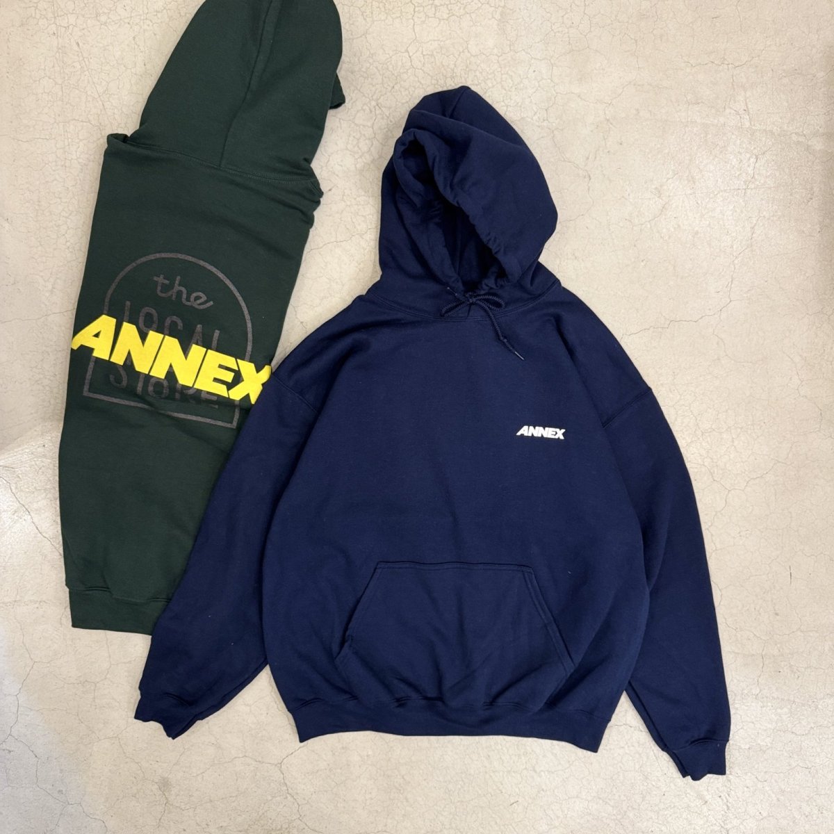 画像1: 【t.L.s Souvenir】the LOCAL STORE ANNEX Reflector LOGO CREW SWEAT PARKA (1)