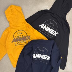 画像4: 【t.L.s Souvenir】the LOCAL STORE ANNEX Reflector LOGO CREW SWEAT PARKA (4)