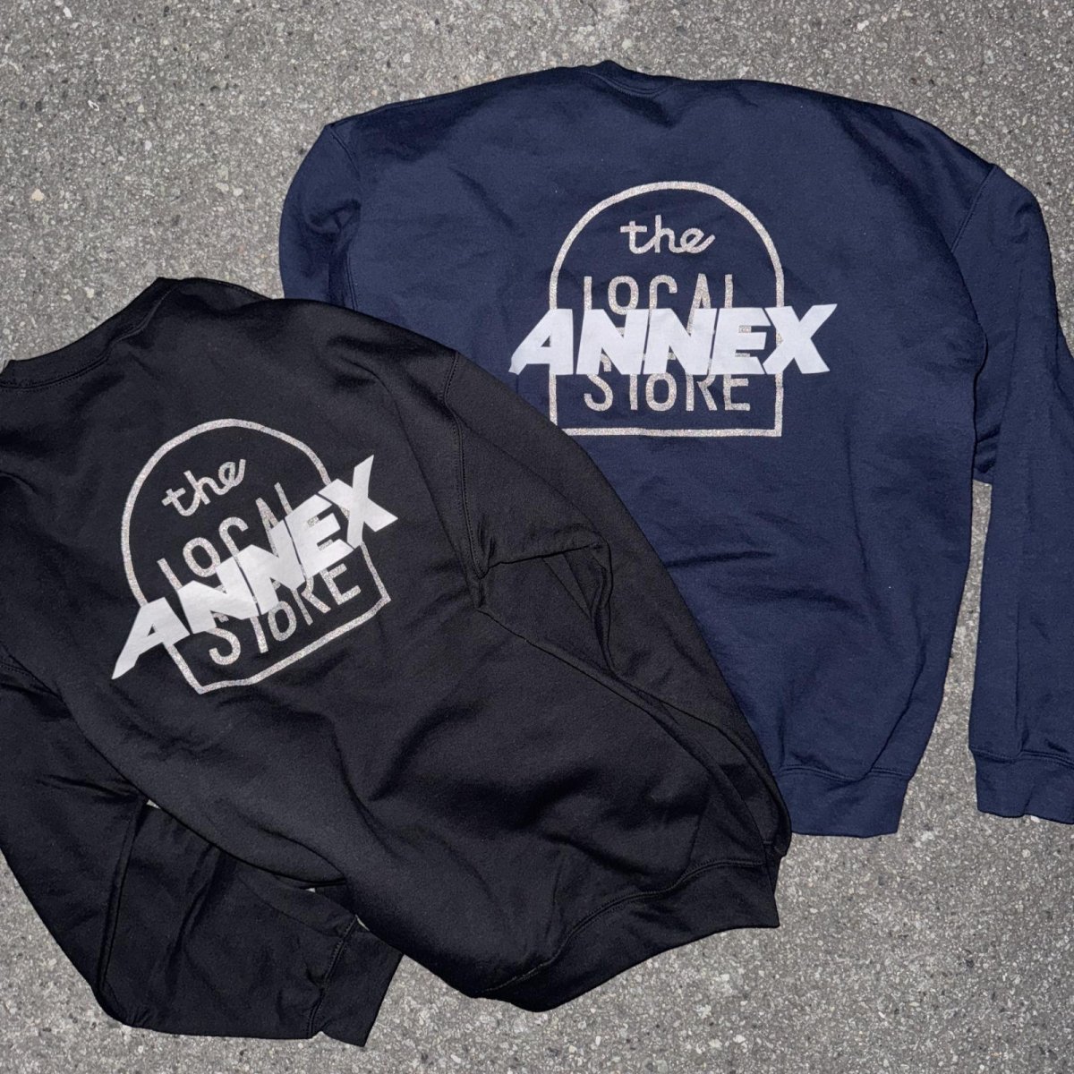 画像4: 【t.L.s Souvenir】the LOCAL STORE ANNEX Reflector LOGO CREW SWEAT (4)