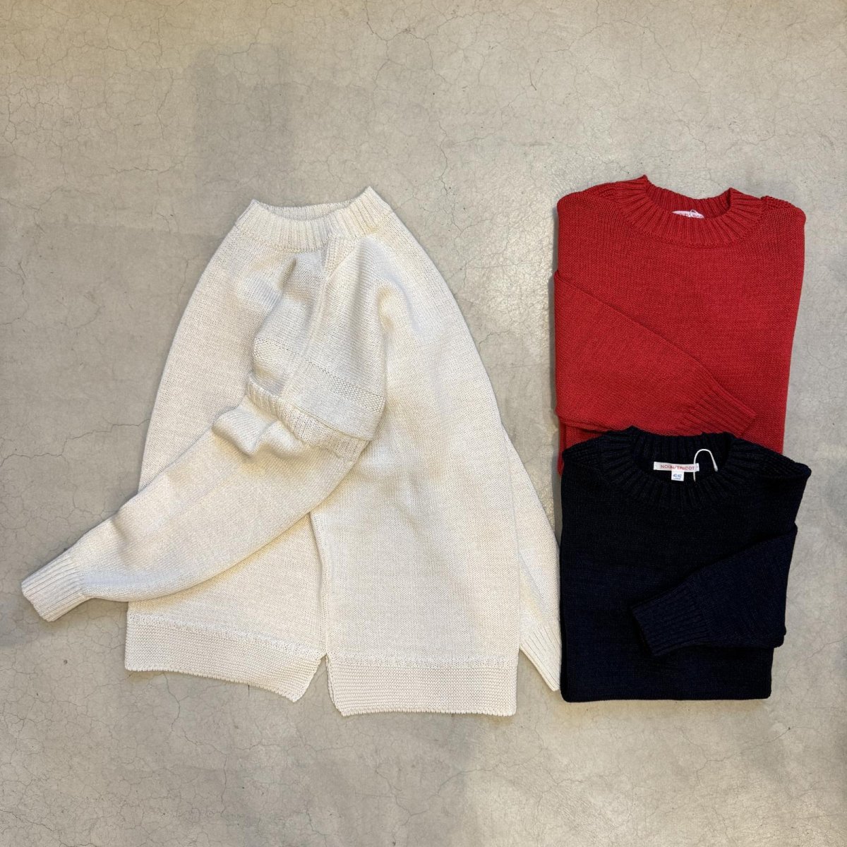 画像11: -N.O.U.N(Necessary or Unnecessary)- GUERNSEY (11)