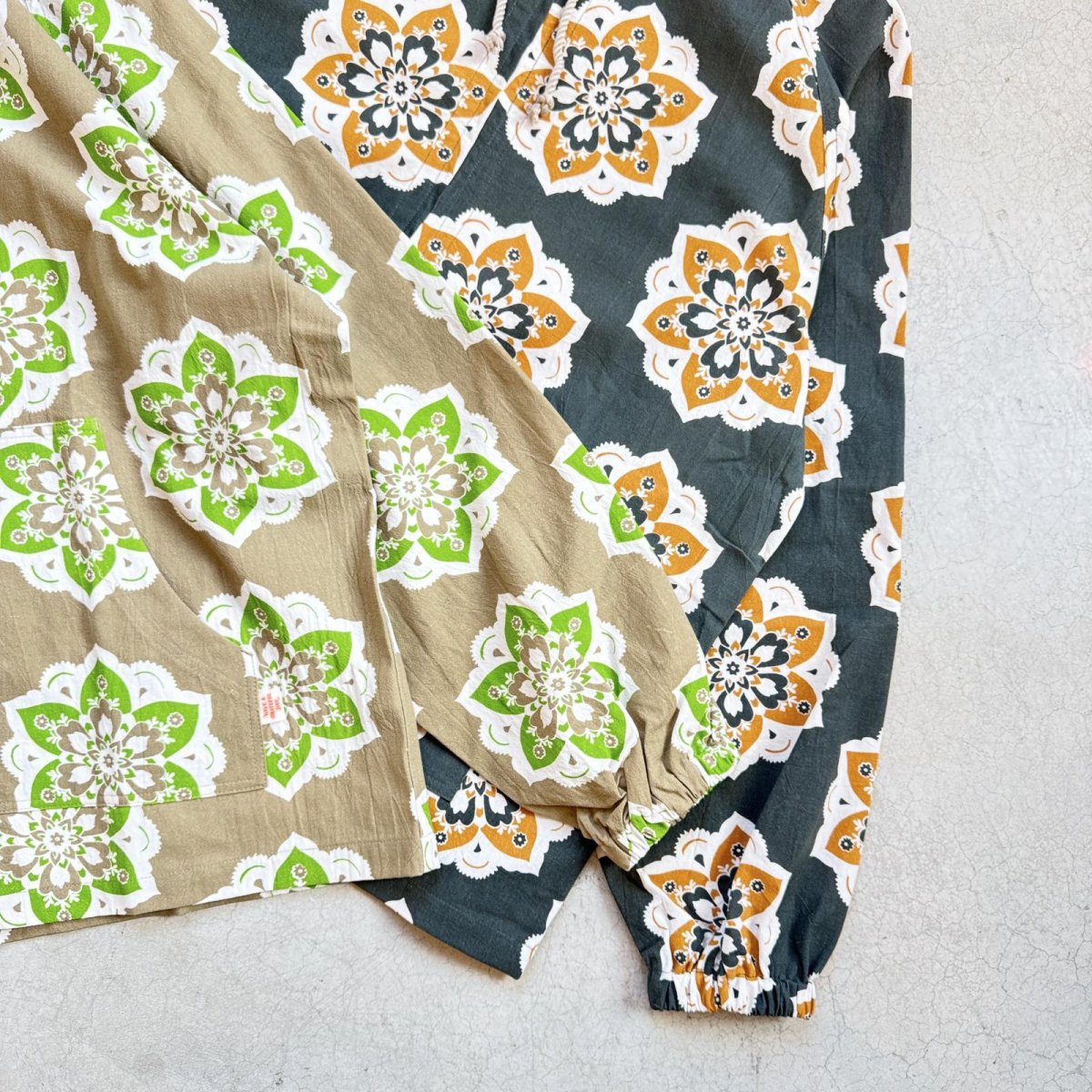 画像6: -HAVE A GRATEFUL DAY- BEACH HOODIE  BLACK & CHOCOLATE (6)