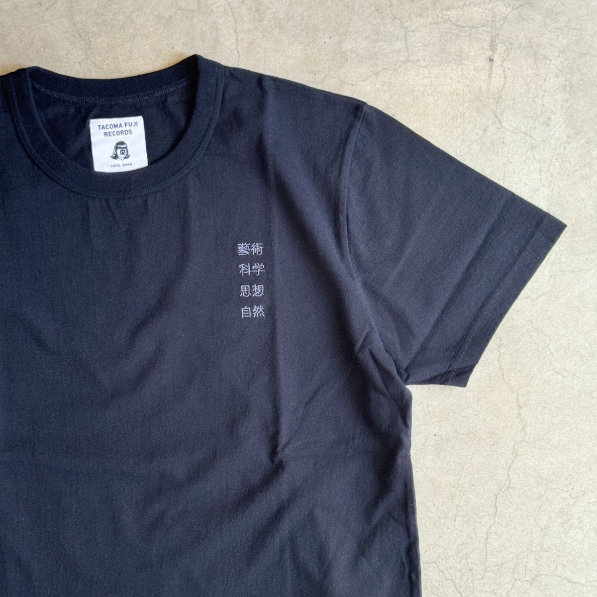 画像1: -TACOMA FUJI  RECORDS- 藝術科学思想自然 Tee ’26 (1)