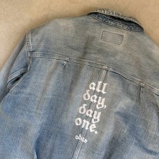 画像9:  "A.D.A.N®︎" DAMAGED SELVEDGE TRUCKER JACKET (9)